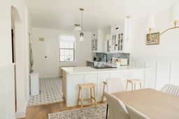 Lady Grey Cottage | Hot Tub, Fireplace, King Bed, Countryside Escape