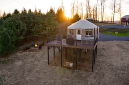 Horizon Hideout | Hot Tub, Mountain Views, Nature Escape