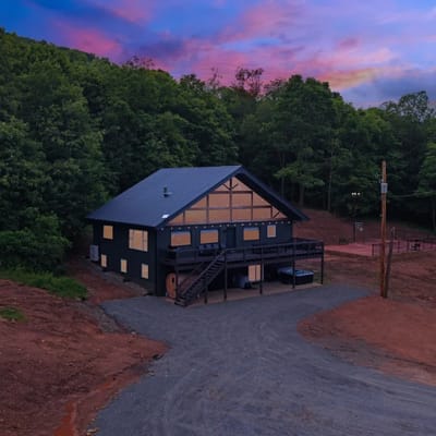 Hemlock Hollow Lodge