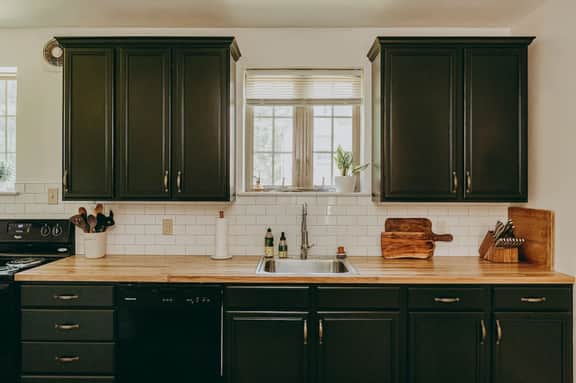 The Conestoga Cottage | Hot Tub, Rustic Charm, Near Downtown Lancaster