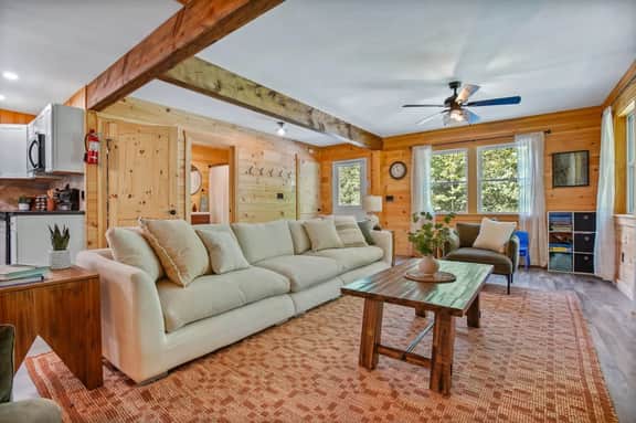 Tuscarora Mountain Retreat | Hot Tub, Hiking, Family Cabin