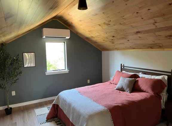 The Alpine Brisa | Sleeps 12 | Close to Pinchot Lake
